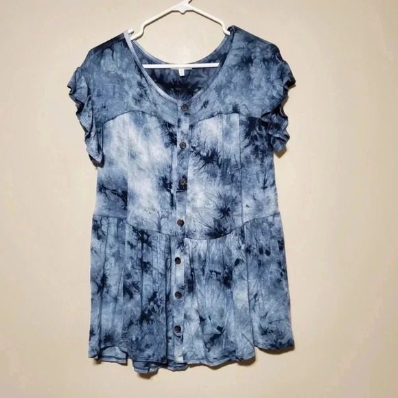 Maurices Women's Size Small Top Knit Tye Dye Tiered Blue Soft Shirt Buttons - Picture 1 of 5
